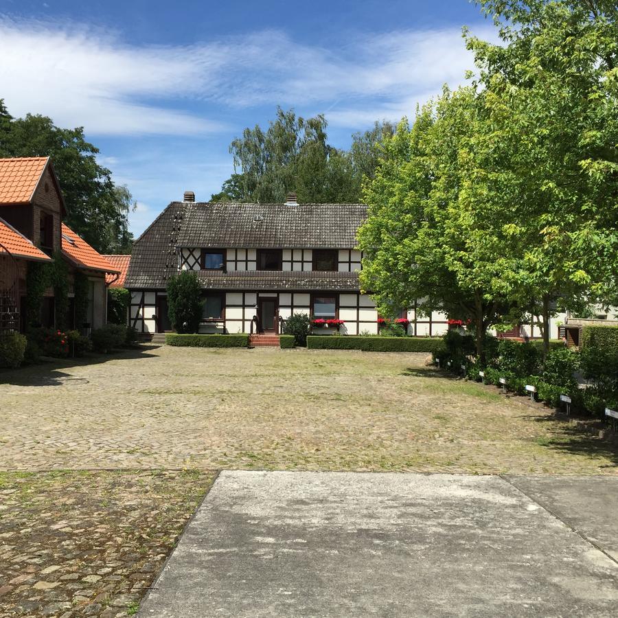 Engels Hof Wolfsburg Luaran gambar